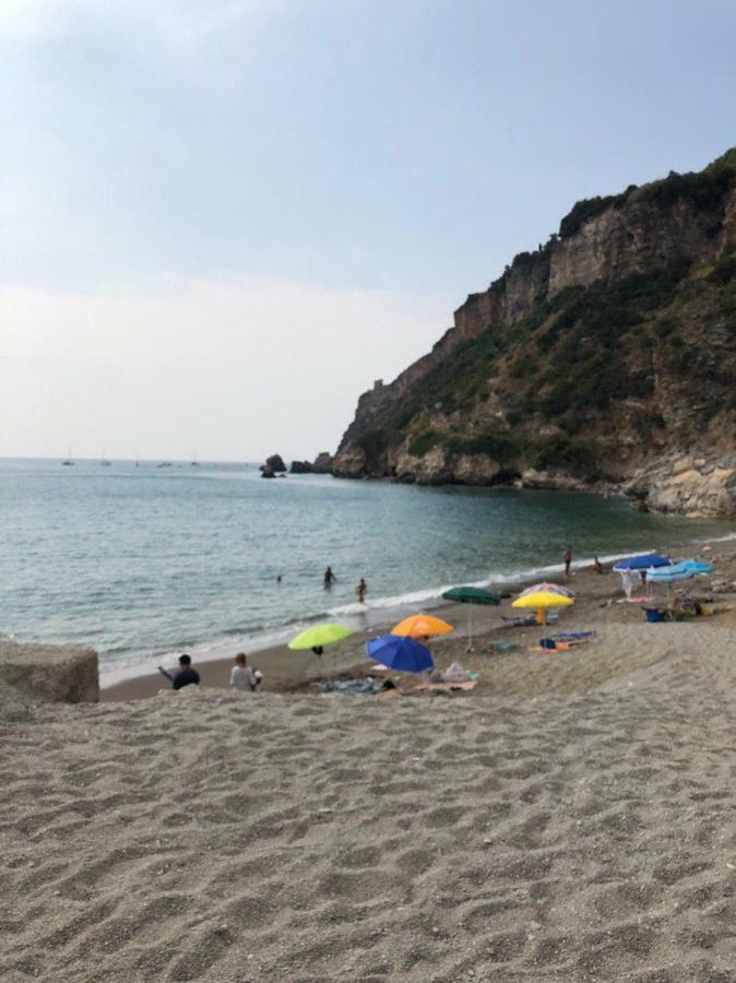 La Terrazza Di Carmen E Fausto Appartement Cetraro Buitenkant foto